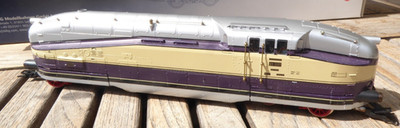 Rivarossi H0 Dampflok BR 61 001 Henschel-Wegmann Zug Berlin-Dresden DRG Epoche 2