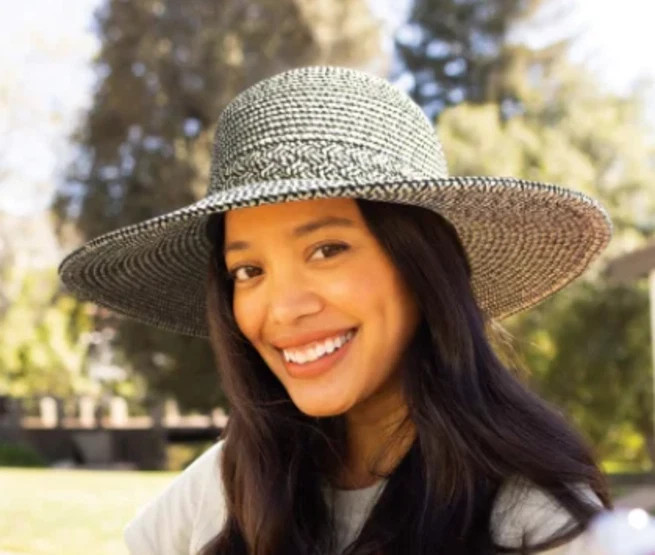 NWOT Sunday Afternoons Women's One Size Sun Hat