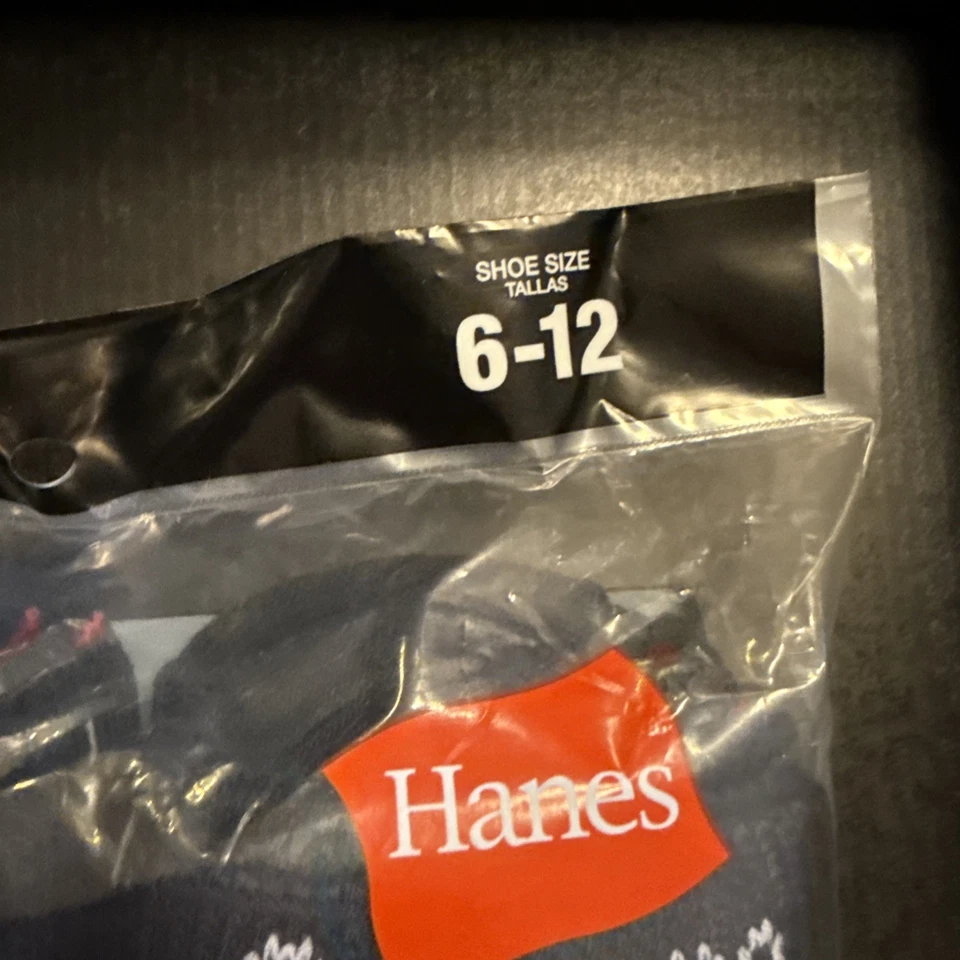 Meias seladas e autênticas - Supreme / Hanes Black Crew (pacote com 4) - Imagem 2 de 4