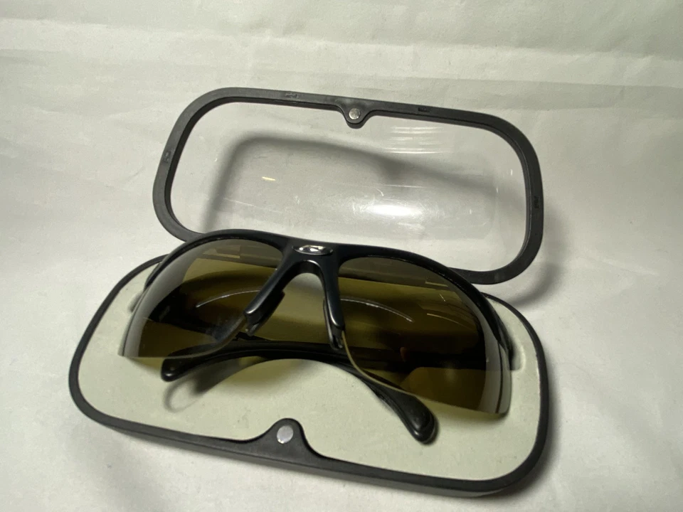 Gafas de sol polarizadas antideslumbrantes para pesca Renegade Foto 2 de 4