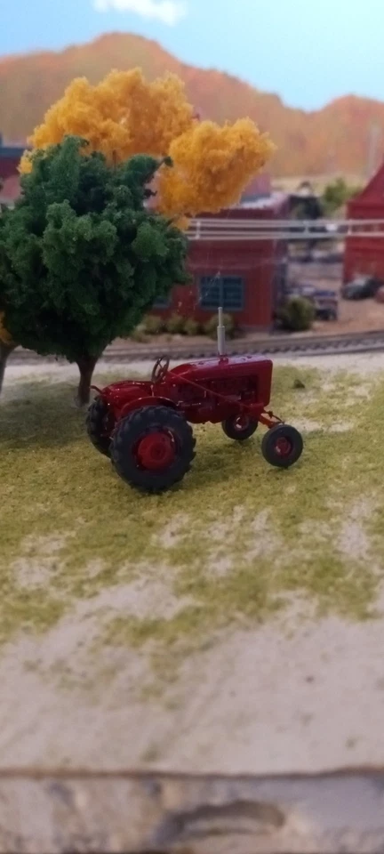 HO Scale Farm Tractor Farmall Circa 1940s - Image 2 of 3