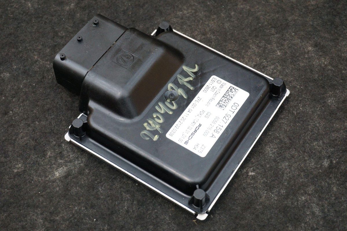 ハナ* PDK Computer Transmission Control Module 0DT927158A Porsche