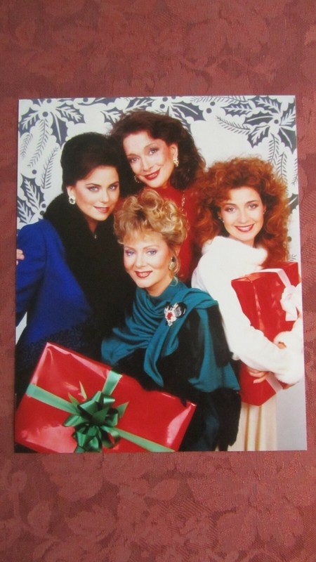 DESIGNING WOMEN Christmas - (1990s) - Original Color 8x10 Still featuring Cast