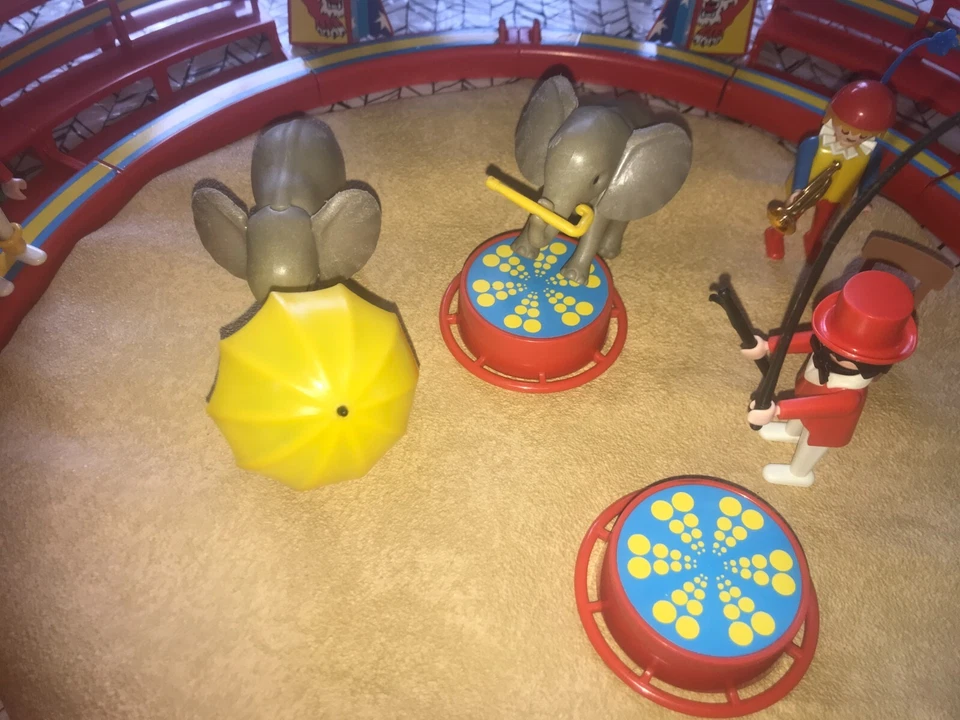 Playmobil 3553 cirque gradin piste de cirque elephants clown orchestre vintage - Photo 3/4