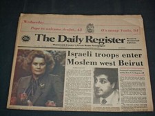 1982 SEPTEMBER 15 THE DAILY REGISTER NEWSPAPER- PRINCESS GRACE MOURNING- NP 3528