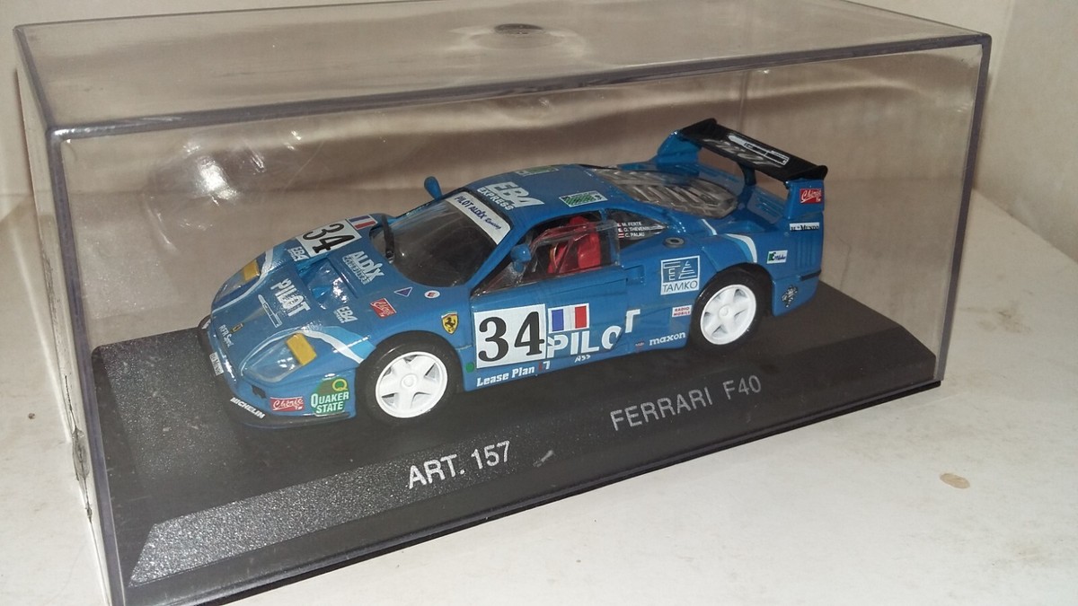 Detail Cars 1:43 Ferrari F40