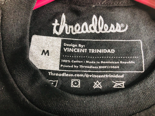 Threadless Vincent Trinidad Men's Medium Black Cat Knife Short Sleeve T-Shirt - Picture 3 of 4