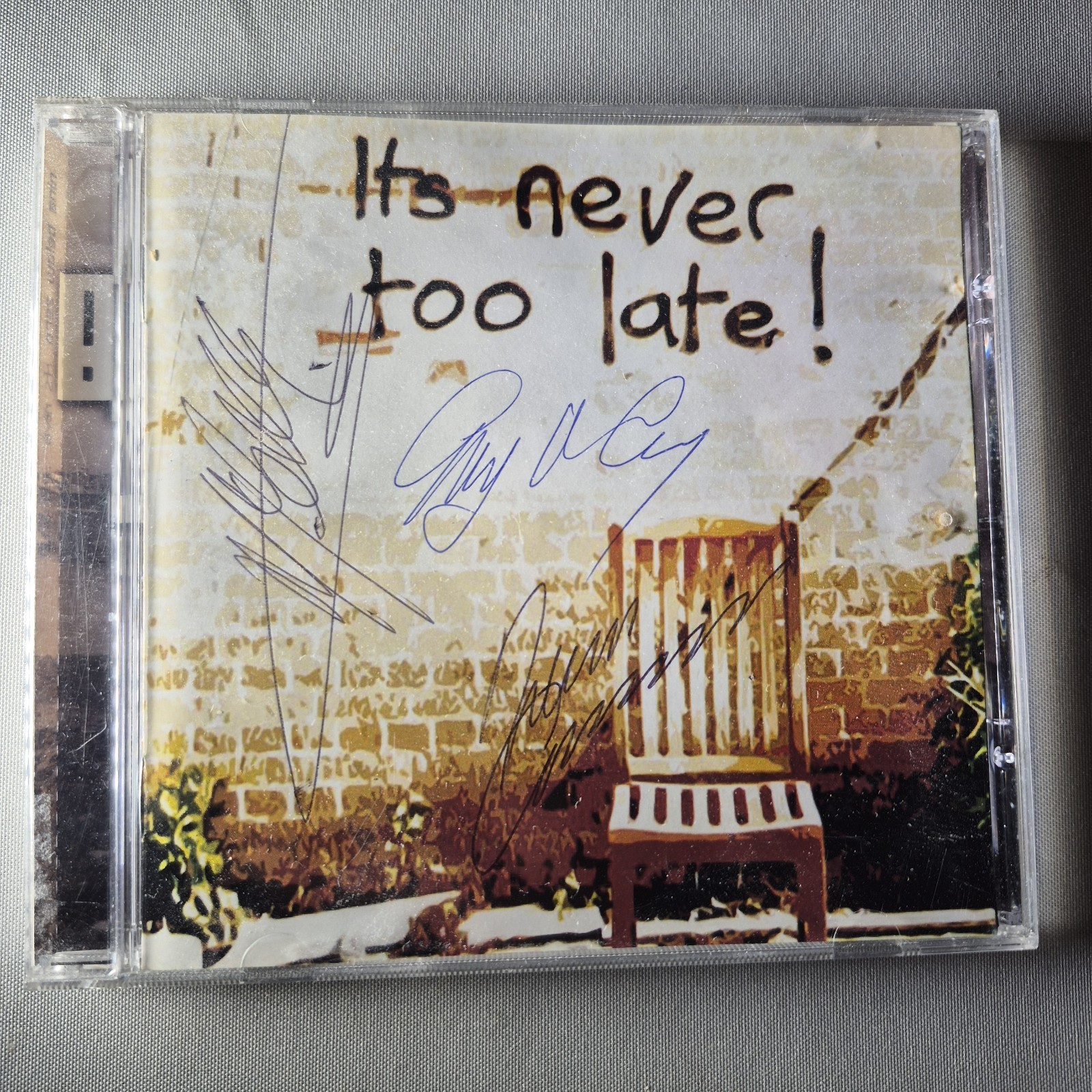 Nine Below Zero – It’s Never Too Late CD Signed by Band Members VGC