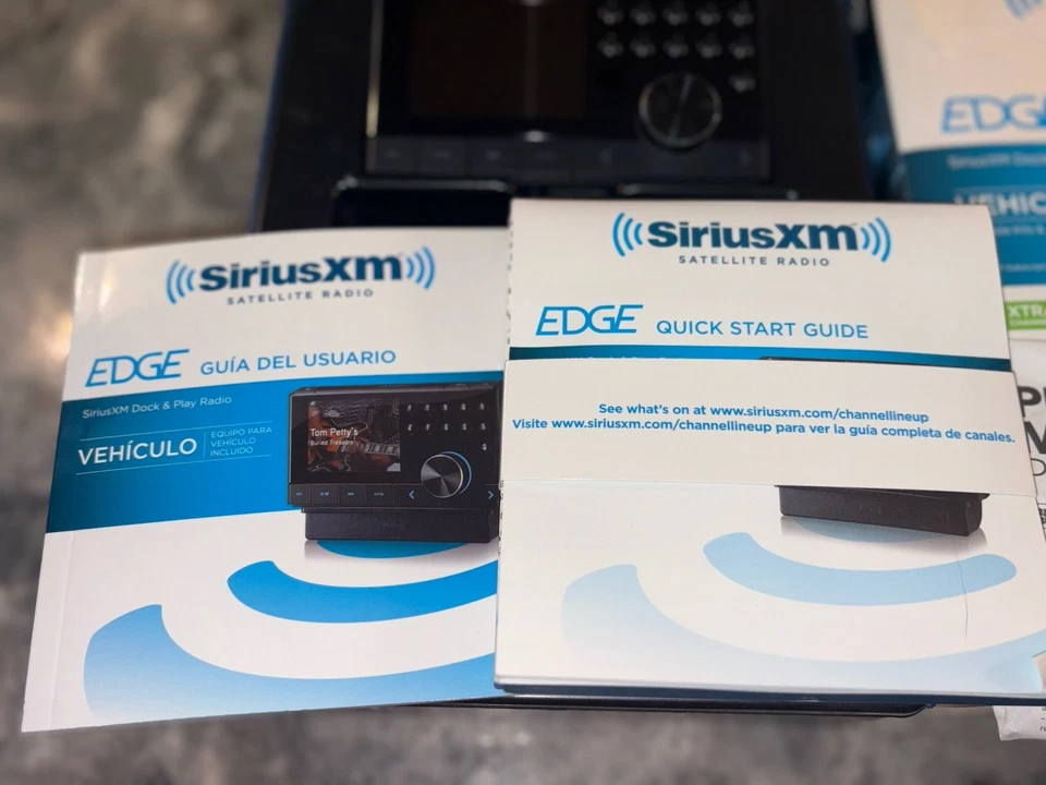 Sirius XM Radio Satelital Edge SX1EV1 Radio Vehículo Kit Completo Nuevo en Caja Siri Foto 2 de 4