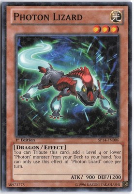 Yugioh - Photon Lizard (Starfoil) SP14-EN006 1st Edition - Star Pack 2014