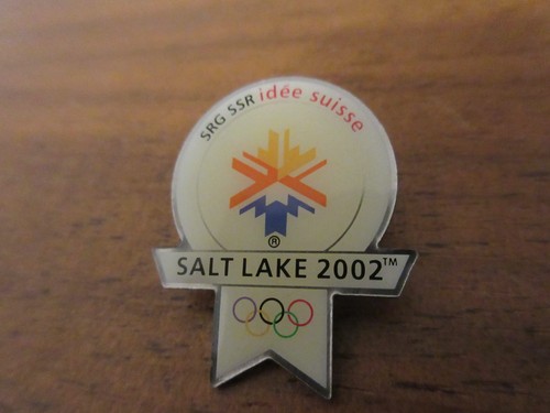 Pin SALT LAKE CITY 2002 SRG SSR medios de comunicación TV Suiza Olimpia Swiss OLYMPICS - Imagen 1 de 2