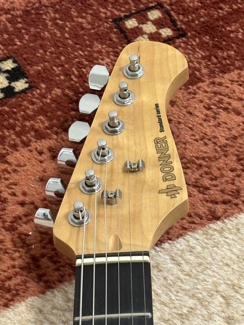 Electric Guitar Donner Standard Bass Black Operation