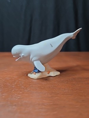 Disney Pixar Finding Dory Bailey White Beluga Whale Figure 4'' Cake Topper PVC