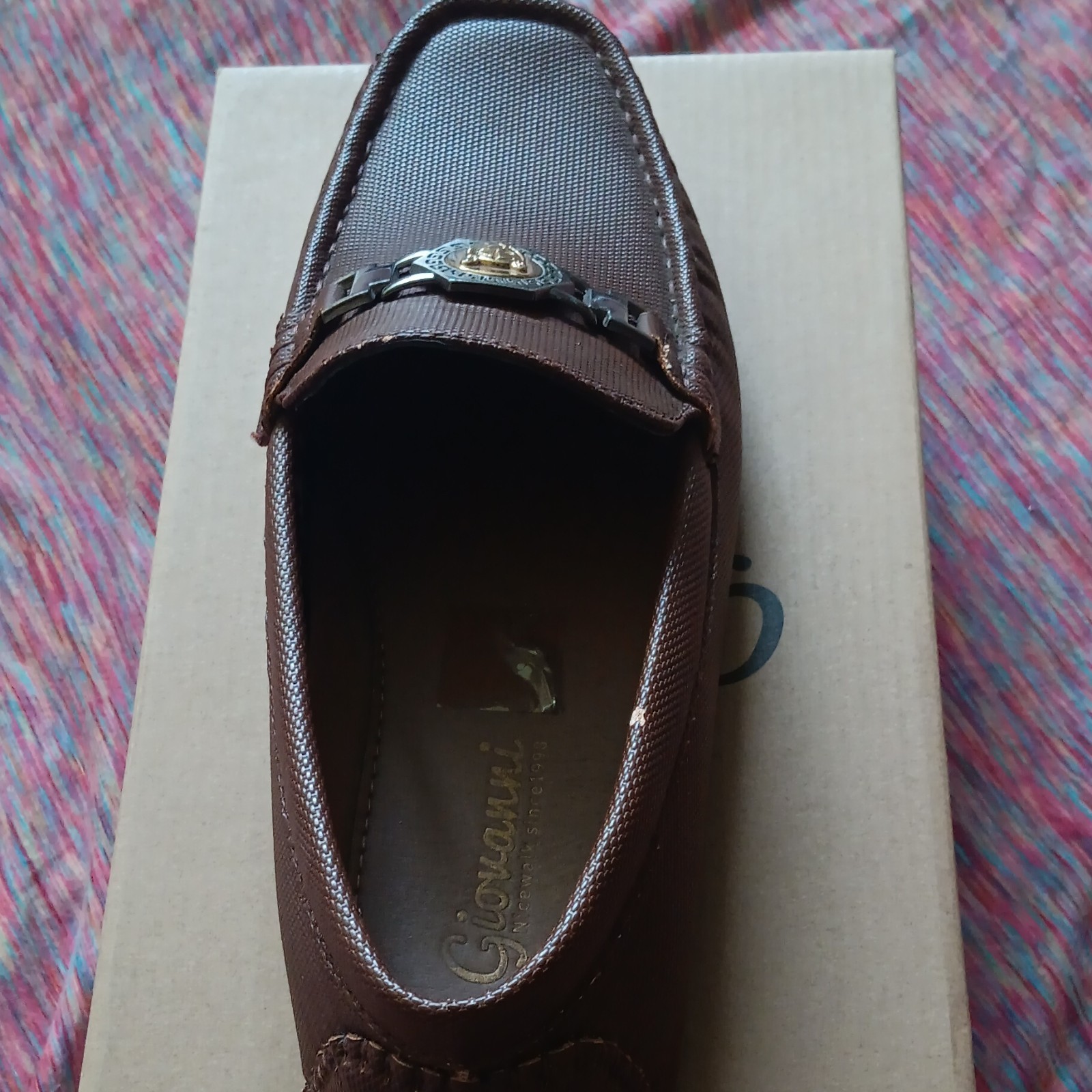 Giovanni Men. S Brown Faux Leather Loafer Flats Slip-On Logo Accent US 8 image 3