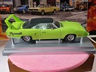 Foto 15 di 24