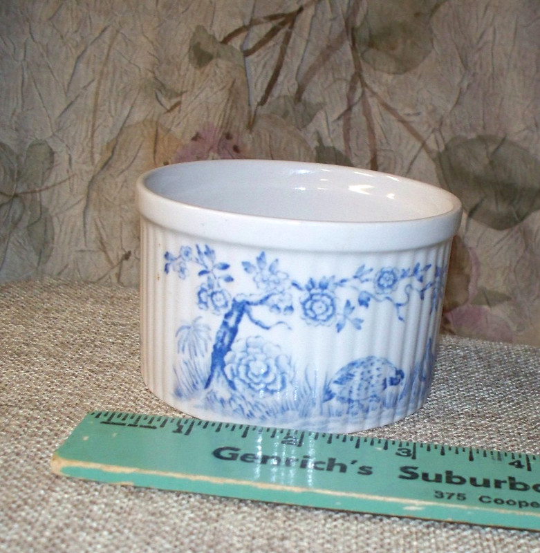 CHARMING FURNIVALS QUAIL DESIGN CUSTARD CUP- 1913- MADE IN  ENGLAND- NUMBERED
