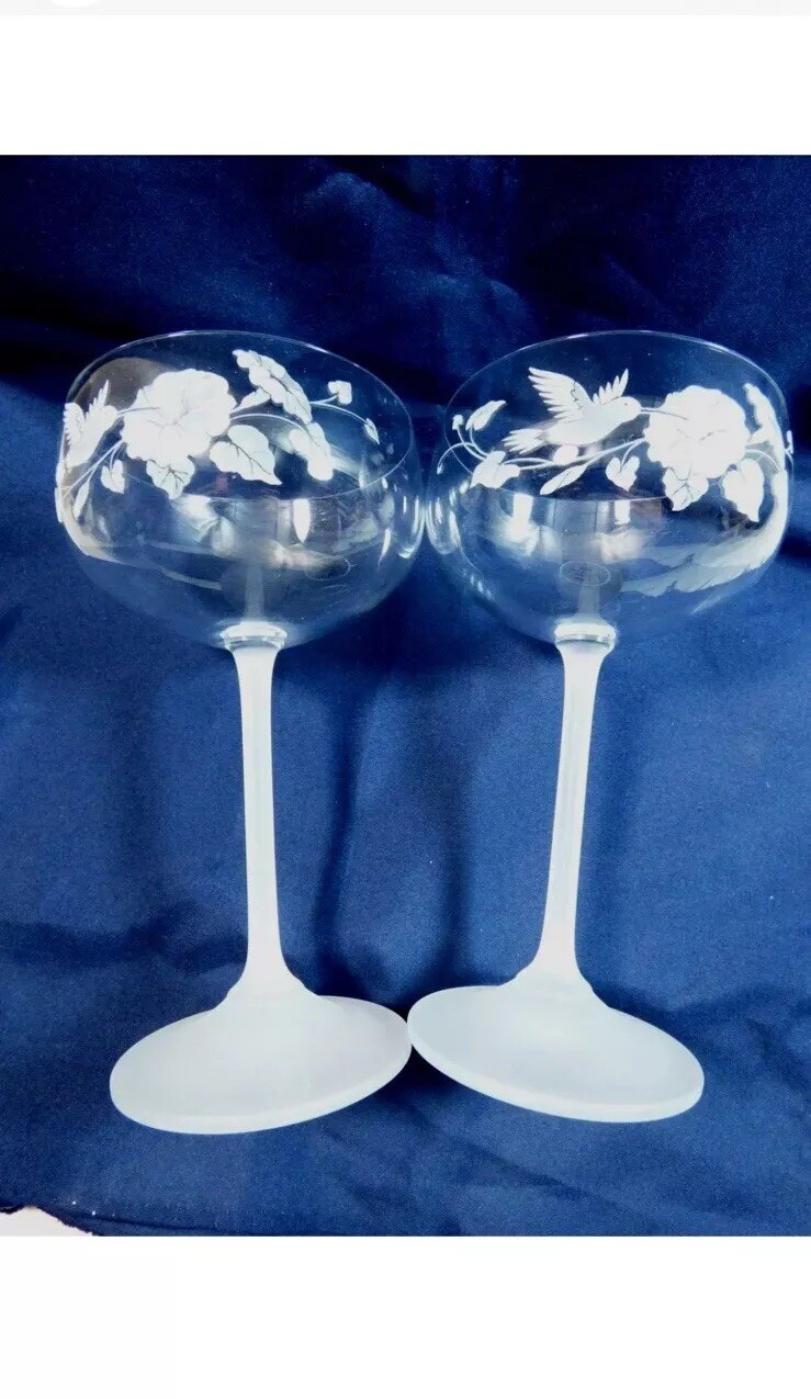 VTG set of 2 Avon Hummingbird 24% Lead Crystal Champagne Glasses ...