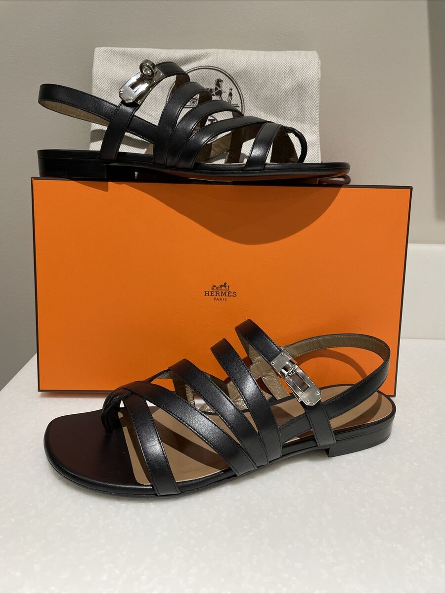 NWT HERMES Marine Black Leather Sandals Size 37 Kelly Lock NWT HERMES Marine Black Leather Sandals Size 37 Kelly Lock