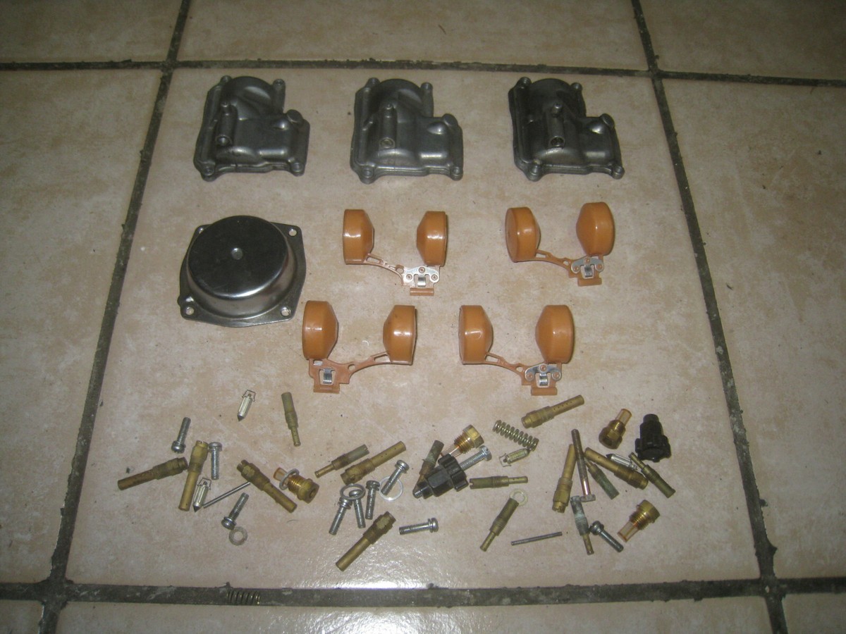 VF 500 F PC12 Vergaser Düsen Schwimmer kammer Restteile parts
