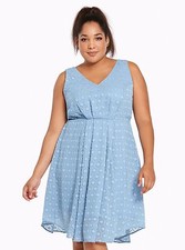 Torrid Textured Chiffon V Neck Dress Light Blue 10 00X 00 Medium Large 56724