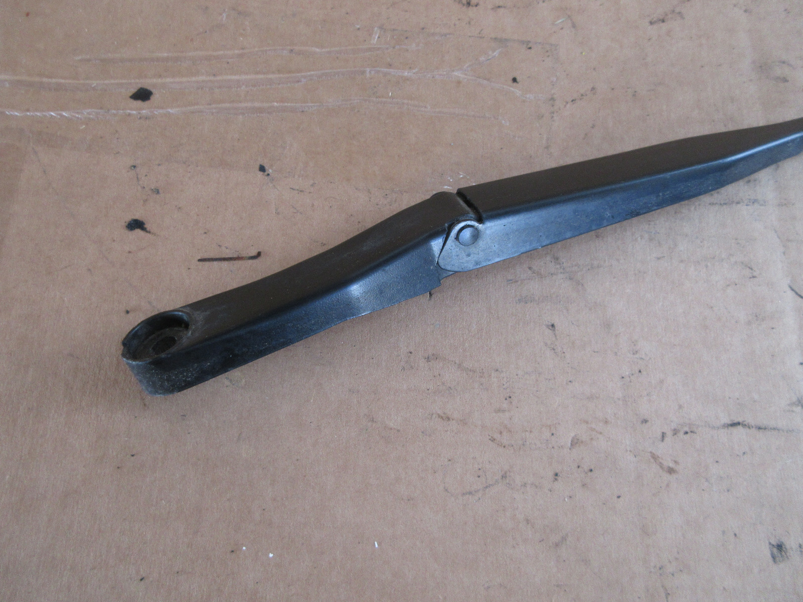Ferrari 360, 430  RH Windshield Wiper Arm - P/N 65409300