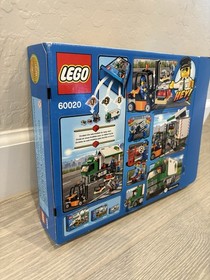 LEGO City: Cargo Truck (60020)