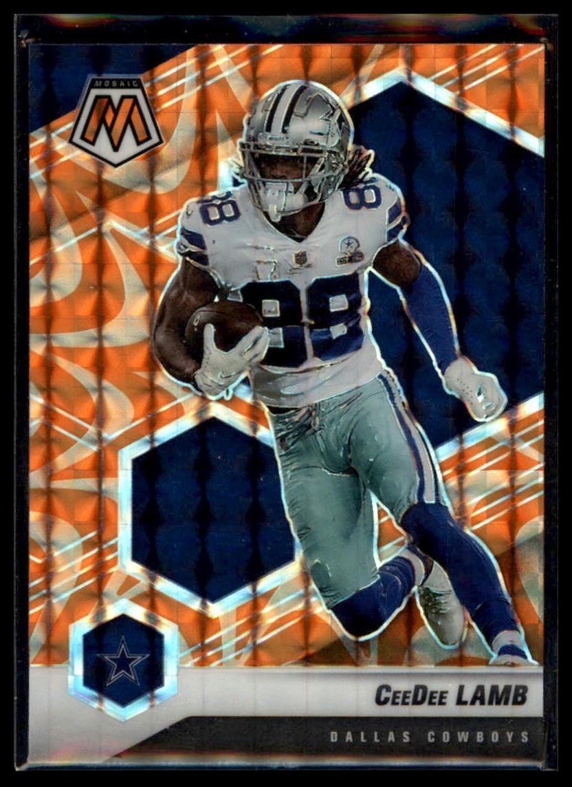 2021 Panini Mosaic #62 CeeDee Lamb Prizm Reactive Orange
