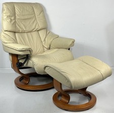 Ekornes Stressless Medium "RENO"Cream Leather Swivel Recliner Chair  Ottoman