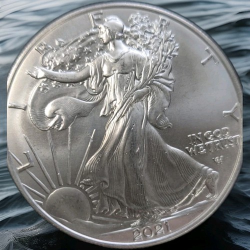 2021 Silver Eagle Coin 1oz Fine Silver - This One A++ DON'T MISS THIS ONE GET IT