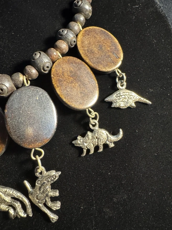 Unique VTG Wood And Pewter Dinosaur Statement Necklace And Dangle Earring Set - Image 3 of 4