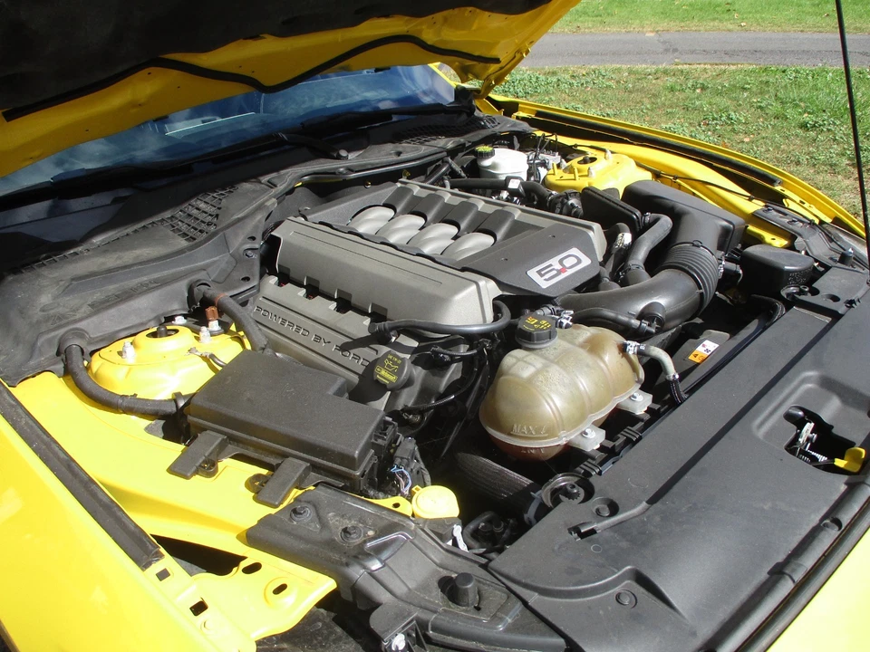 2015 Ford Mustang - Image 3 of 4