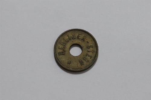 🧠🇩🇪 GERMANY WAR MONEY TOKEN BERLINER-STERN BRASS B58 #1061 - Picture 2 of 2