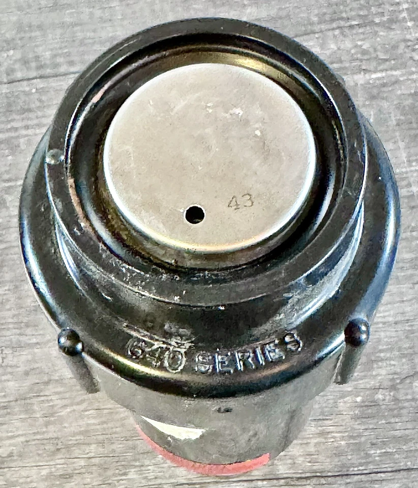 Rotor pop-up Toro -640, 238 graus NOS - Imagem 3 de 4