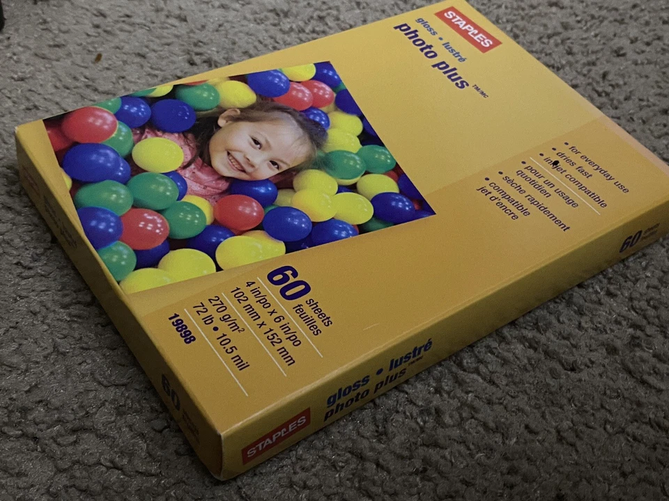 "Papel brillante Staples Photo Plus 60 hojas 4"" x 6""" Foto 3 de 3
