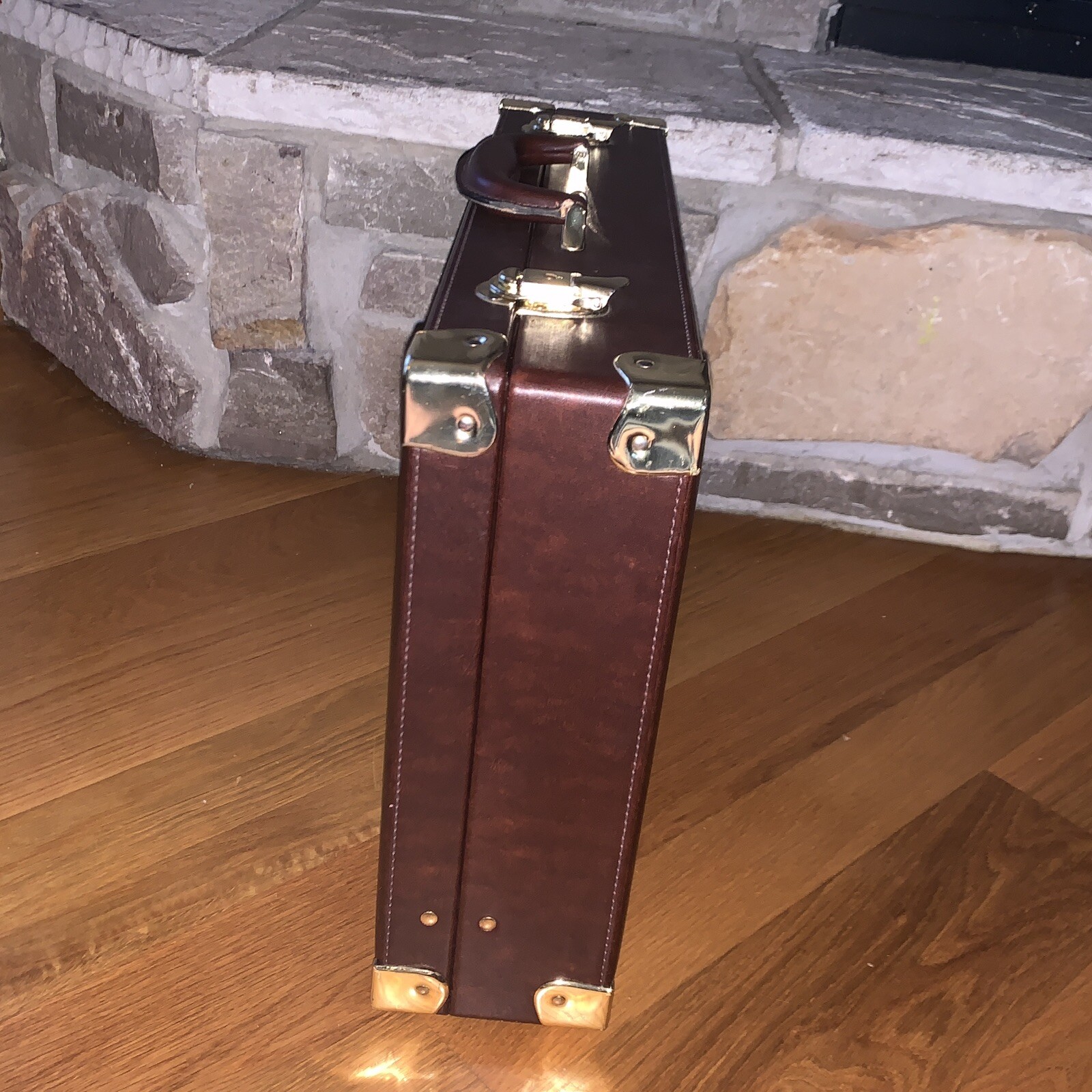 Picture 3 of 12