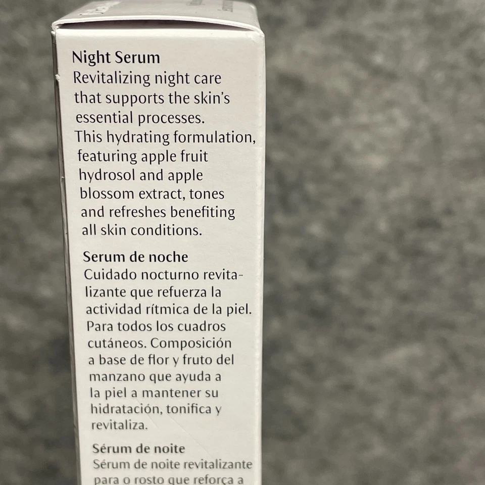 Dr. Hauschka Suero Nocturno Revitalizante Cuidado Nocturno 0.7fl oz 20ml Exp 2026 Foto 3 de 4