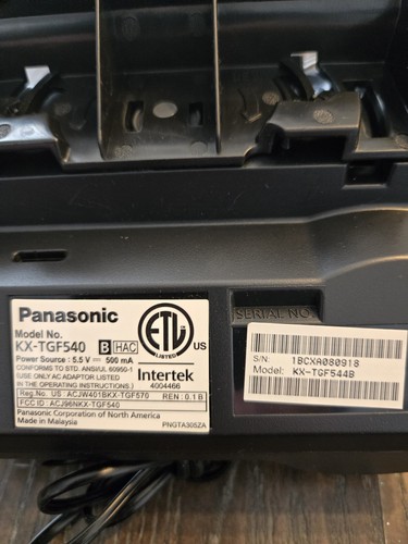 Panasonic Cordless Phones KX-TGF540 Four Handsets & Cradles Answering Machine - Zdjęcie 2 z 8