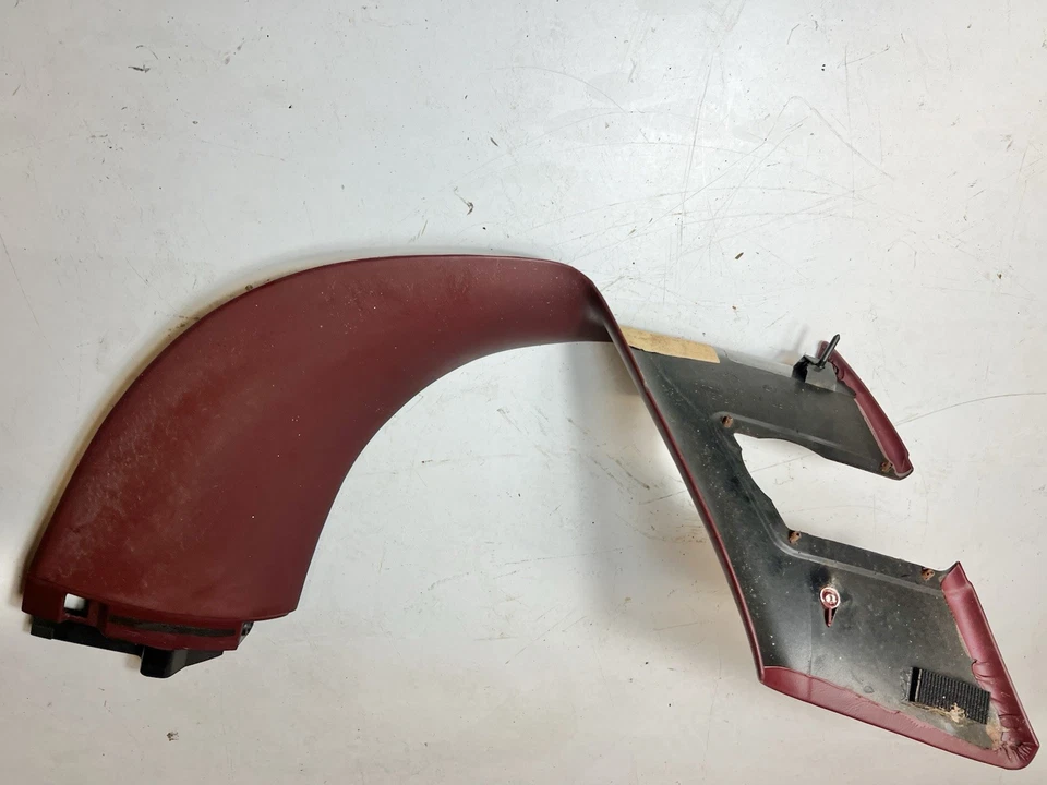 Buick Reatta 1988-1991 cupé conductor izquierdo trasero vela superior panel de ajuste rojo Burg Foto 4 de 4