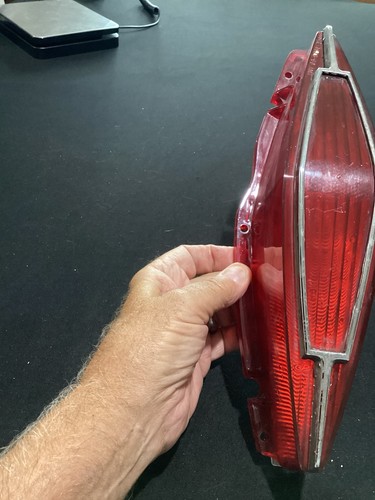 Vintage 1968 Mercury Station Wagon Tail Light - Foto 7 di 9