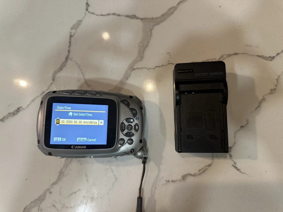 Canon PowerShot D10 12.1MP Digital Camera - Silver blue - image 3 of 4