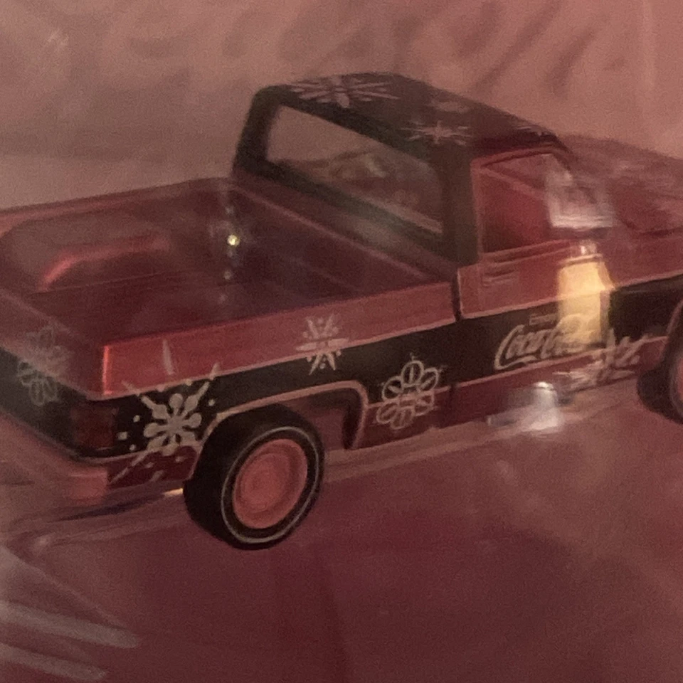 M2 Machines 2025 Christmas Ornament 1976 GMC Truck CHASE - Image 2 of 4