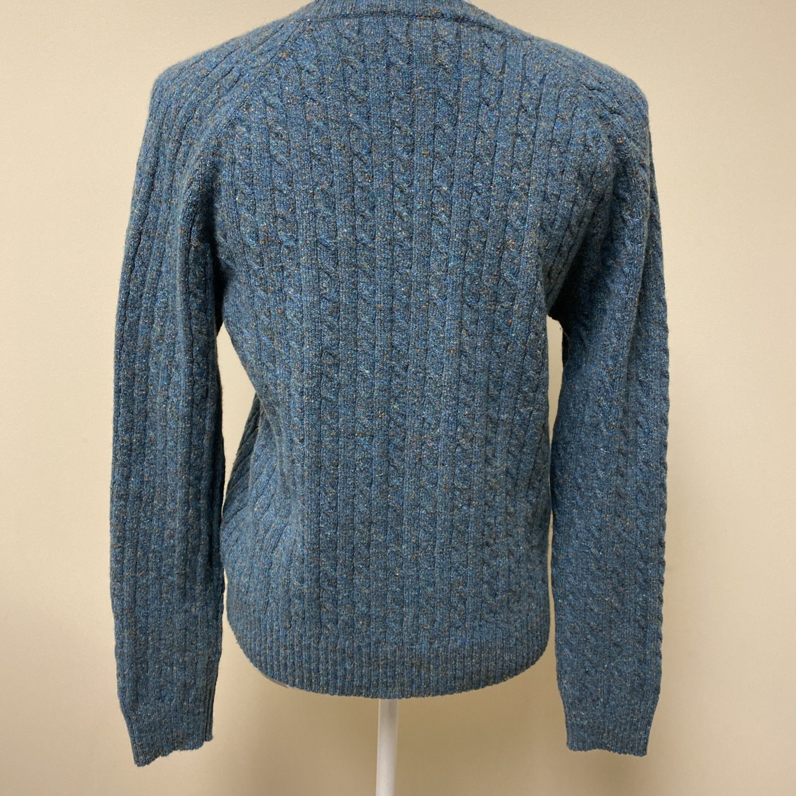Pendleton V Neck Cable Knit Wool Blend Sweater Gr… - image 2