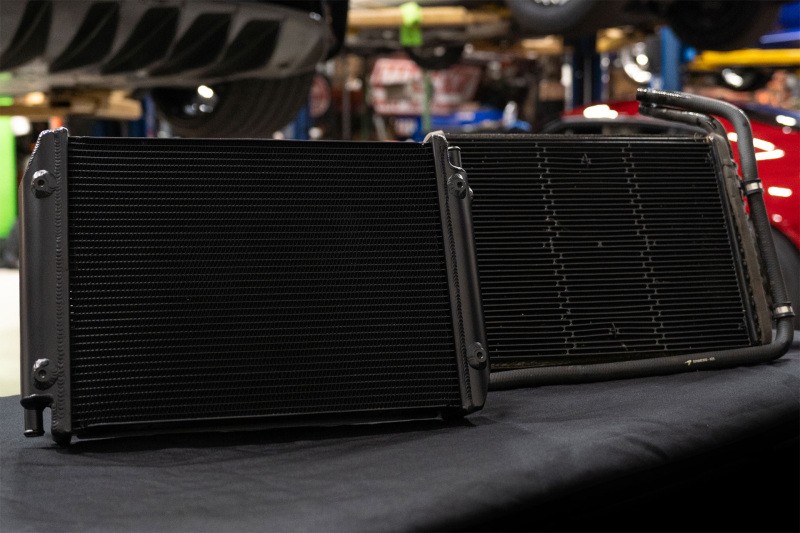 McLaren 570S Heat exchanger P/N 13L0183CP