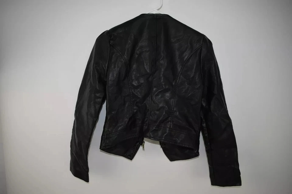 New Look Womens Black Faux Leather Moto Jacket Size S - Image 3 of 4