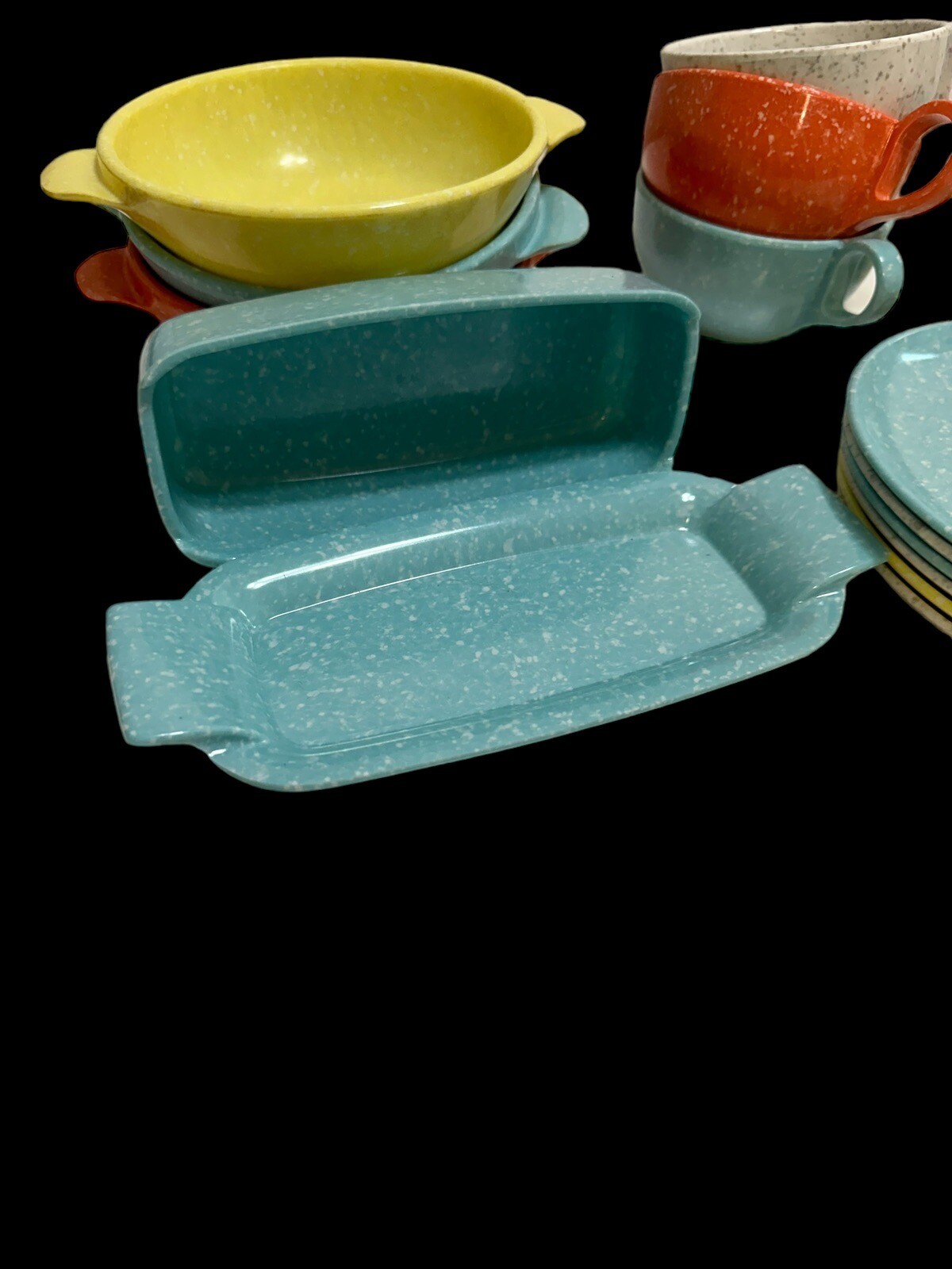 VINTAGE Lot 16 Melamine Melmac Dish Set Saucers Cups Bowls Butter Dish