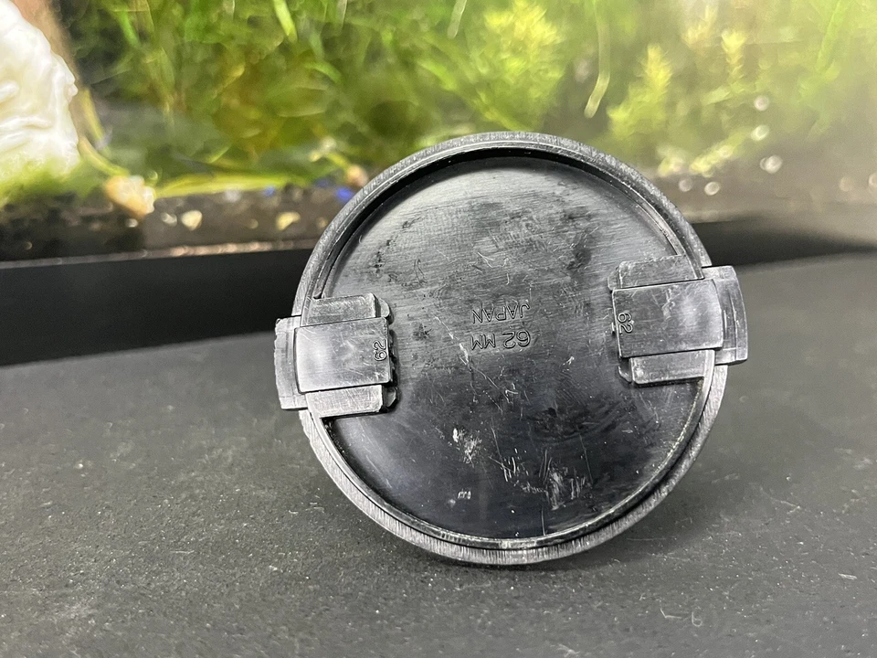 Vivitar 62mm Front Snap On Lens Cap - Image 2 of 4