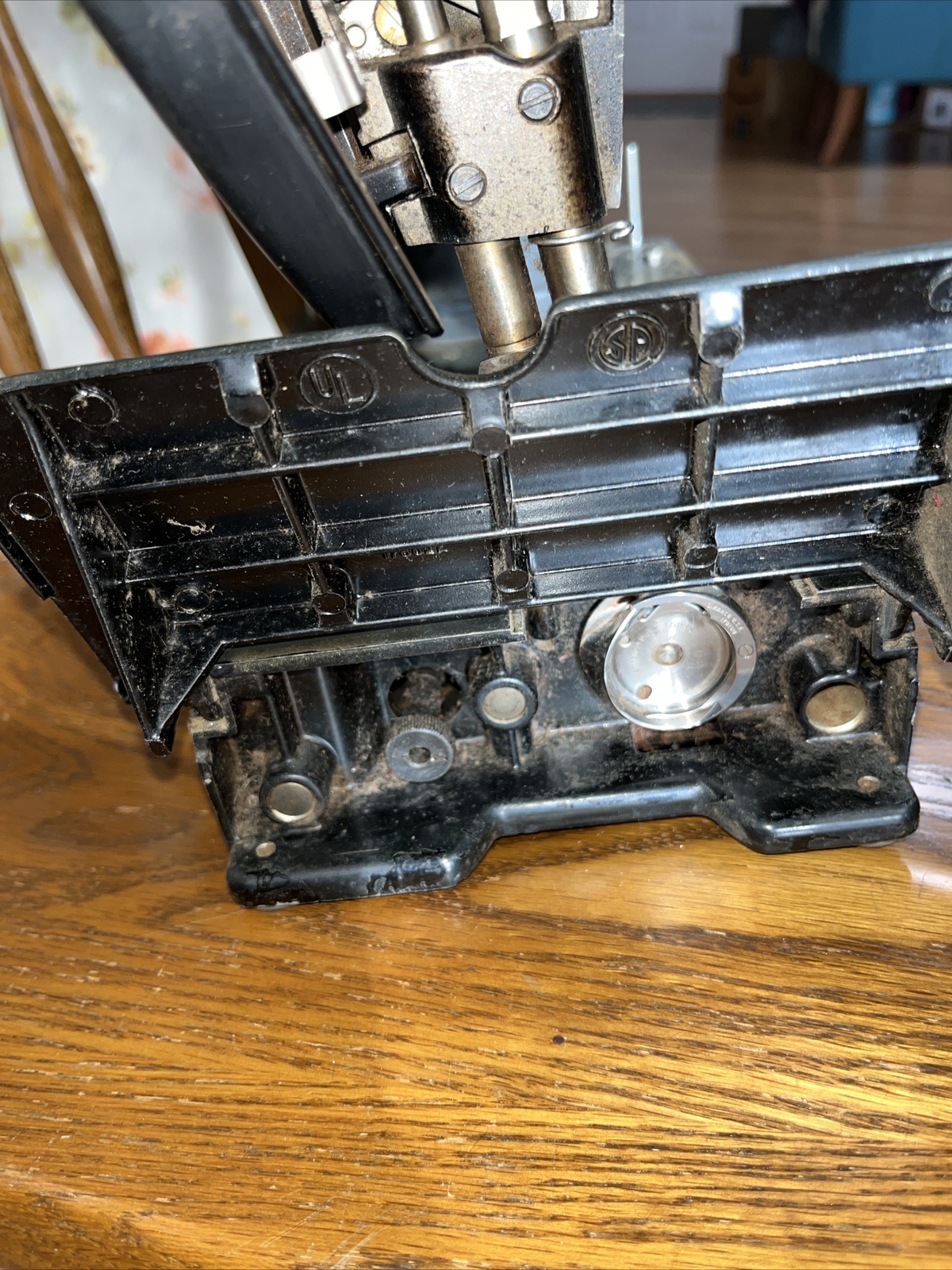 Vintage 301A Black Singer Sewing Machine Head Only Very Few Parts ASIS