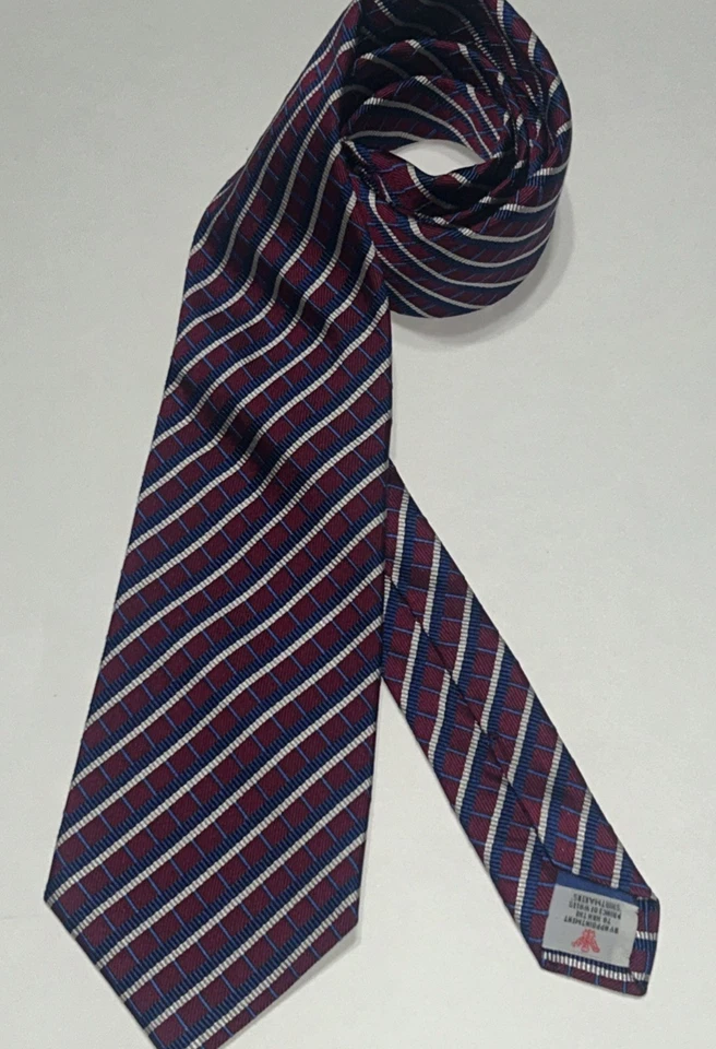 Винтажный мужской галстук Turnbull & Asser London шелк красный с синими белыми диагональными полосками - Изображение 4 из 4