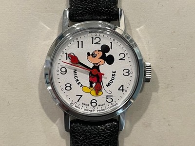 Vintage Disney Bradley Mickey Mouse Youth Swiss Watch 015S - EXE - Runs