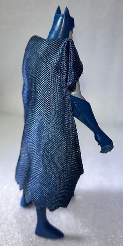 "Figura de 5"" Kenner Batman The Animated Series 2003 traje rasgado corte con capa" - Imagen 2 de 11